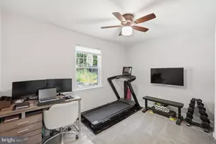 8214 Hawkins Creamery Rd, Gaithersburg, MD 20882 - Photo 21