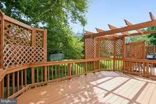 25 Earth Star Pl, Gaithersburg, MD 20878 - Photo 15
