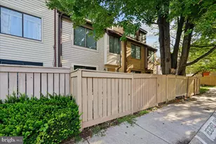 9846 Brookridge Ct, Montgomery Village, MD 20886 - Photo 1