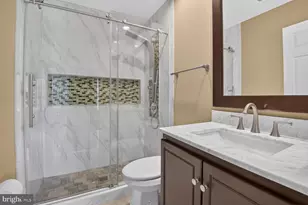 10313 Cavanaugh Ct, Rockville, MD 20850 - Photo 37