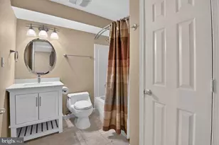 10313 Cavanaugh Ct, Rockville, MD 20850 - Photo 51