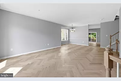 111 Longpoint Way, Gaithersburg, MD 20878 - Photo 3