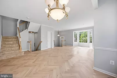111 Longpoint Way, Gaithersburg, MD 20878 - Photo 5