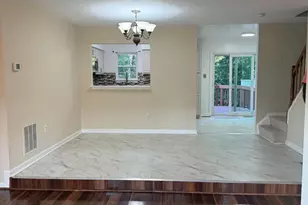 18 Hunters Gate Ct, Silver Spring, MD 20904 - Photo 11