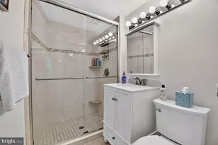 7527 Spring Lake Dr, Bethesda, MD 20817 - Photo 13