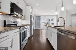 5138 Longstone Way, North Bethesda, MD 20852 - Photo 11