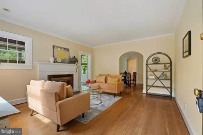 820 Davis Avenue, Takoma Park, MD 20912 - Photo 3