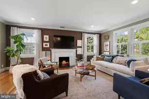 4616 Chevy Chase Blvd, Chevy Chase, MD 20815 - Photo 13