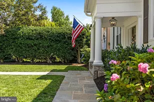 4616 Chevy Chase Blvd, Chevy Chase, MD 20815 - Photo 5