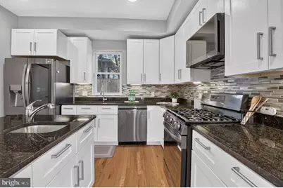4014 Lawrence Avenue, Kensington, MD 20895 - Photo 9