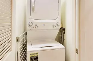 6820 Wisconsin Ave, Bethesda, MD 20815 - Photo 23