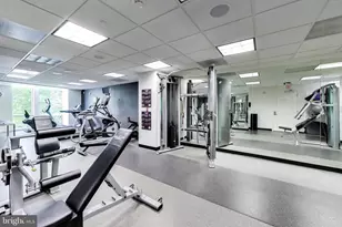6820 Wisconsin Ave, Bethesda, MD 20815 - Photo 27