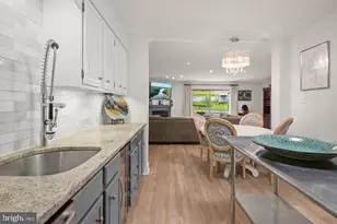 4 Dudley Ct, Bethesda, MD 20814 - Photo 11