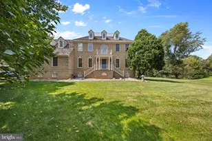 21800 Churchill Downs Ct, Laytonsville, MD 20882 - Photo 1