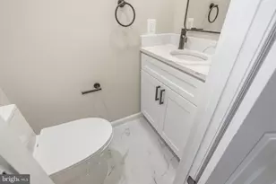 11516 Parsippany Terrace, North Potomac, MD 20878 - Photo 25