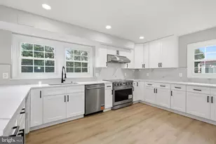 11516 Parsippany Terrace, North Potomac, MD 20878 - Photo 3