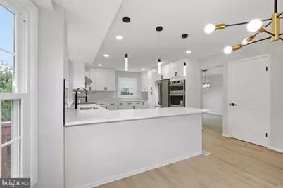 11516 Parsippany Terrace, North Potomac, MD 20878 - Photo 9