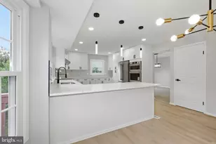 11516 Parsippany Terrace, North Potomac, MD 20878 - Photo 9