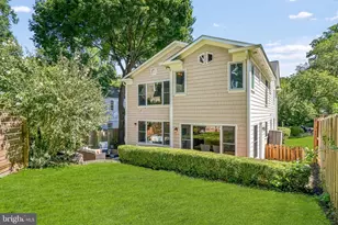 7222 Delfield St, Chevy Chase, MD 20815 - Photo 45