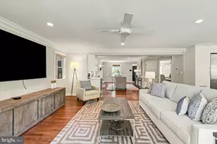 7222 Delfield St, Chevy Chase, MD 20815 - Photo 9