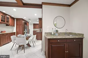 39 Wellesley Cir, Glen Echo, MD 20812 - Photo 11