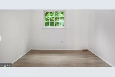 10214 Millstream Drive, Montgomery Village, MD 20886 - Photo 17