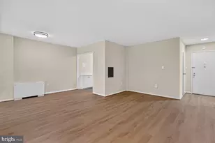 10500 Rockville Pik, Rockville, MD 20852 - Photo 7