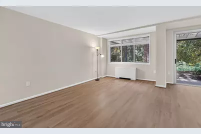 10500 Rockville Pik #G17, Rockville, MD 20852 - Photo 13