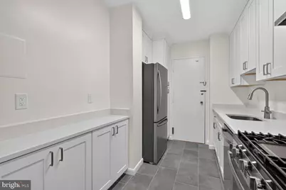 10500 Rockville Pik #G17, Rockville, MD 20852 - Photo 11