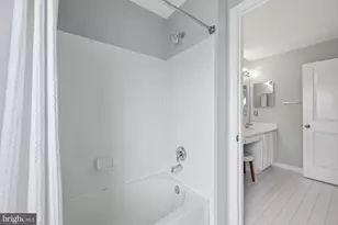 23925 Catawba Hill Dr, Clarksburg, MD 20871 - Photo 29