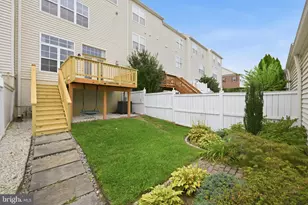 23925 Catawba Hill Dr, Clarksburg, MD 20871 - Photo 33