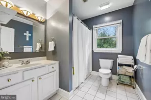 13120 Esworthy Rd, North Potomac, MD 20878 - Photo 57