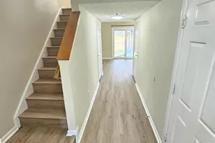 17917 Cottonwood Terrace, Gaithersburg, MD 20877 - Photo 5
