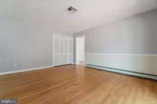 13200 Foxden Dr, Rockville, MD 20850 - Photo 29