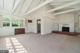 13200 Foxden Dr, Rockville, MD 20850 - Photo 13
