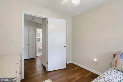28720 Greenberry Drive, Gaithersburg, MD 20882 - Photo 29