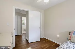 28720 Greenberry Dr, Gaithersburg, MD 20882 - Photo 29