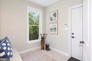 5601 Vernon Pl, Bethesda, MD 20817 - Photo 15