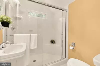 5601 Vernon Place, Bethesda, MD 20817 - Photo 35