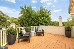 5601 Vernon Pl, Bethesda, MD 20817 - Photo 25