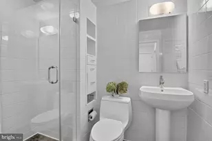 4544 Fairfield Dr, Bethesda, MD 20814 - Photo 35