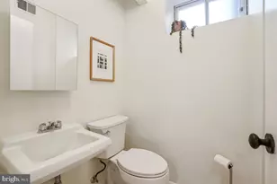 307 Indian Spring Dr, Silver Spring, MD 20901 - Photo 25