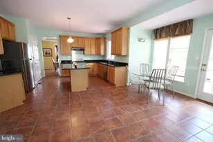 18537 Reliant Dr, Gaithersburg, MD 20879 - Photo 5