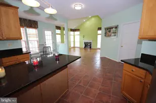 18537 Reliant Dr, Gaithersburg, MD 20879 - Photo 13
