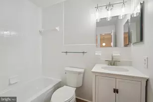 10855 Deborah Dr, Potomac, MD 20854 - Photo 13