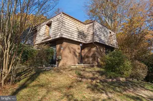 10855 Deborah Dr, Potomac, MD 20854 - Photo 1