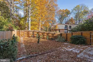 10855 Deborah Dr, Potomac, MD 20854 - Photo 17