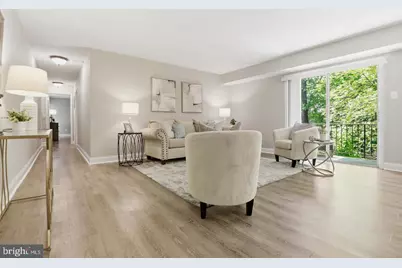 10636 Montrose Avenue #2, Bethesda, MD 20814 - Photo 3