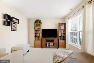 18801 Sparkling Water Dr, Gaithersburg, MD 20879 - Photo 21