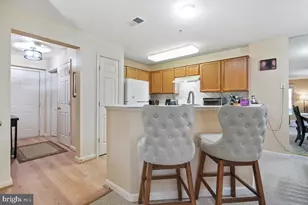 18801 Sparkling Water Dr, Gaithersburg, MD 20879 - Photo 11